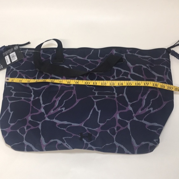 New Under Armour On The Run Tote Bag - Picture 6 of 6